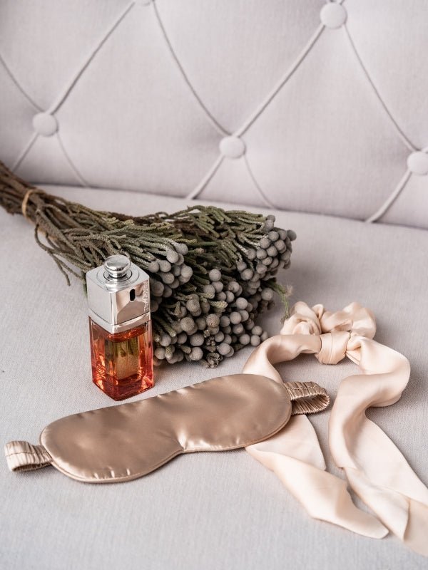 Ajándékcsomag - (1 selyem szemmaszk + 1 ásvány arcmasszírozó) - Katris