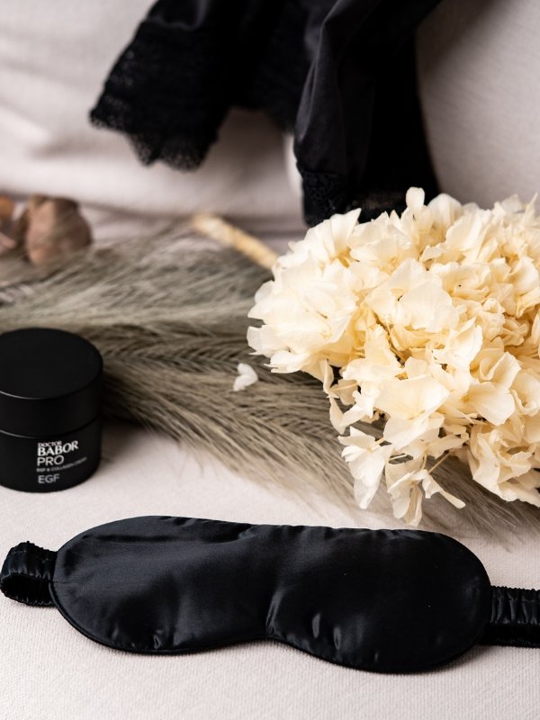 Bézs prémium selyemmaszk - Katris